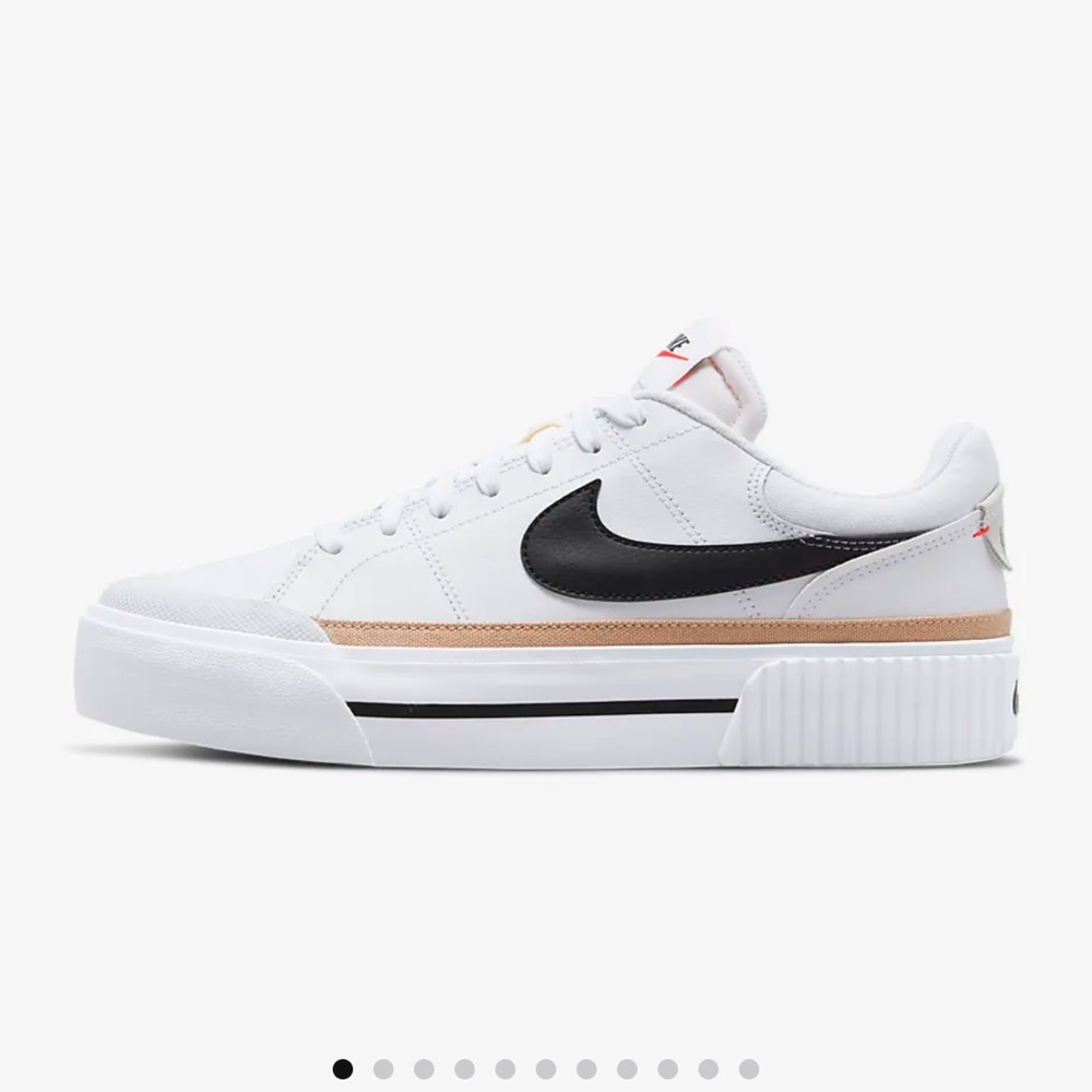 Nike Court Legacy Lift Sneakers